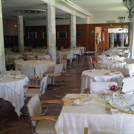 Grand Hotel Golf Tirrenia Exterior foto